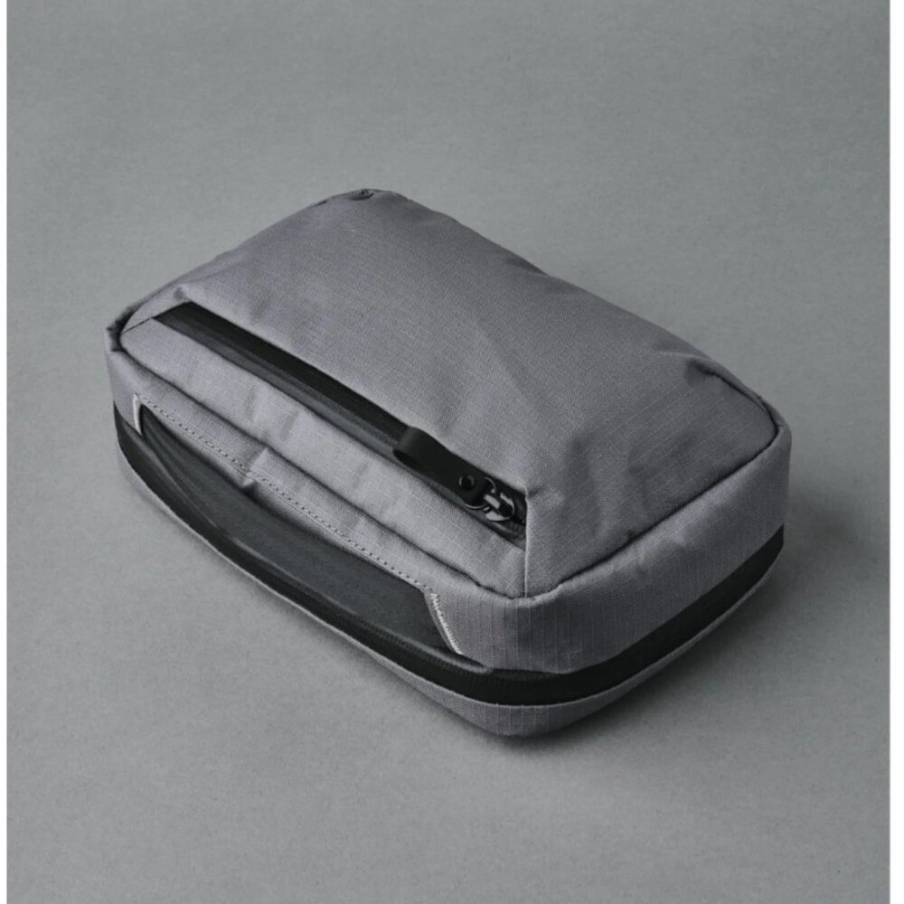 🖤 NWT Alpaka Elements Tech Case Max – Mission Grey (Sold Out / Hard to Find) - Picture 4 of 8
